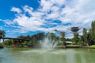 2D闯关游戏《little bug》发布NS版预告片 现已上线